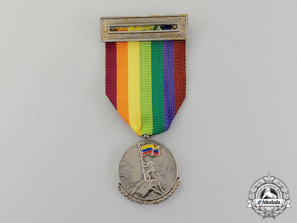 colombia._a_infantry_battalion_medal(_medal_of_honour_for_mission_accomplished)_dscf4407