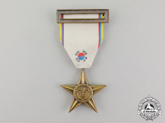 colombia._a_bronze_star(_estrella_de_bronce)_for_korea_dscf4420