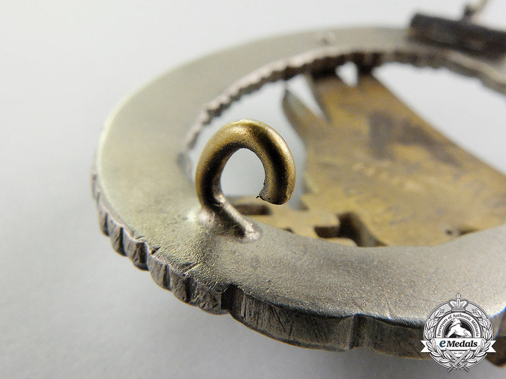 germany._an_early_luftwaffe_fallschirmjäger_badge_by_jmme&_sohn_dscf5348