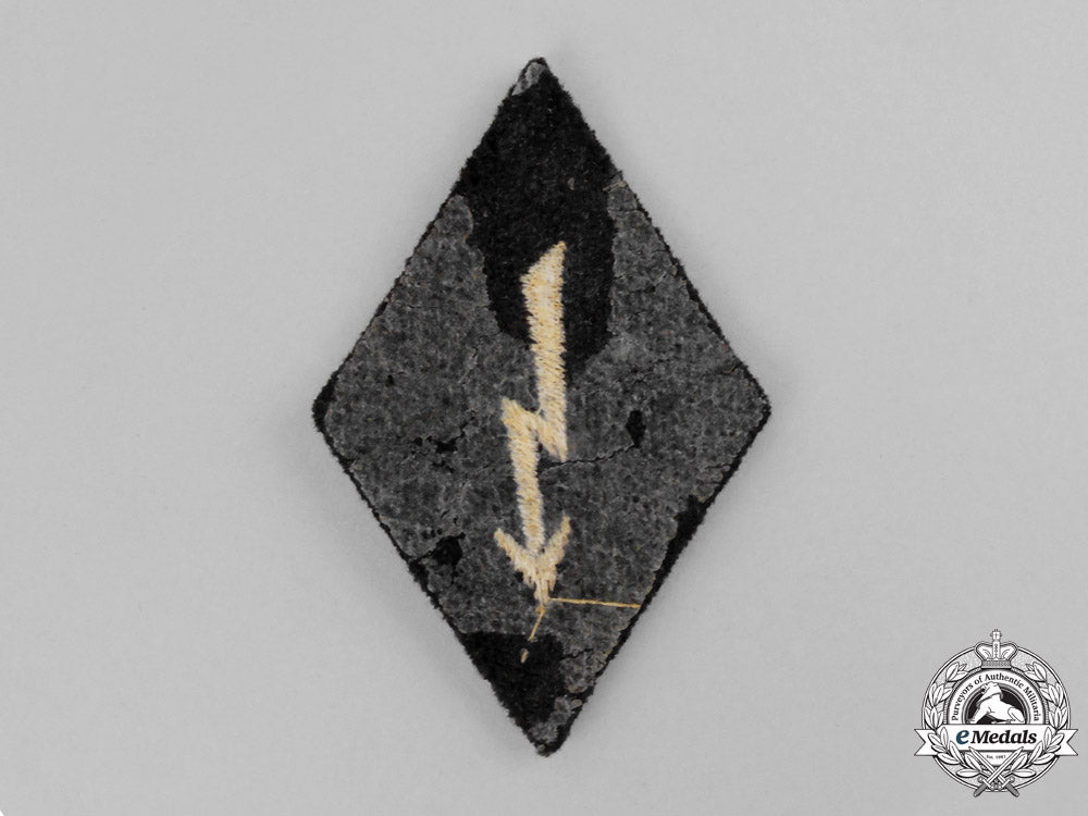 germany._a_single_waffen-_ss_signalcorps_trade_patch_dscf6109