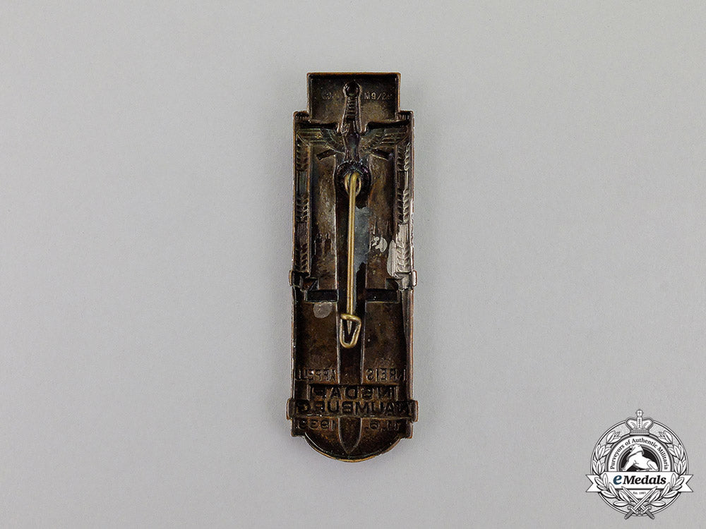 germany._a1939_nsdap_naumburg_district_meeting_badge_dscf7594_1