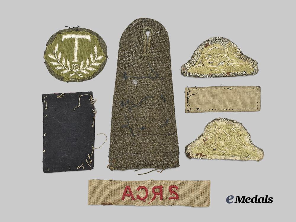 canada,_commonwealth._a_lot_of_insignia_from_a_second_war_r_c_a_battle_dress_e_medals__c7210_3