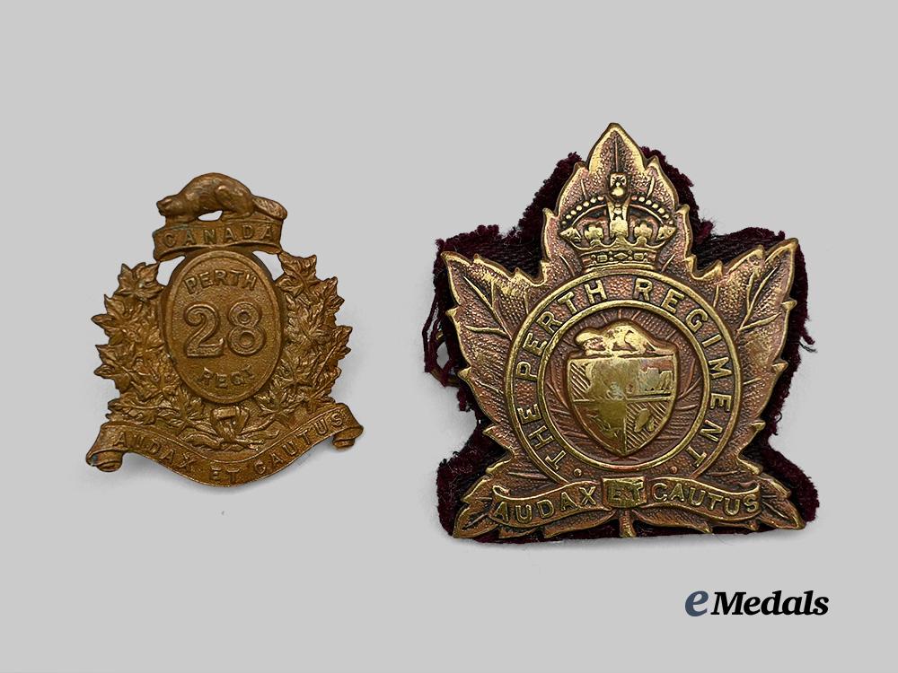 canada._a_lot_of_perth_regiment_badges_e_medals__c7384_5