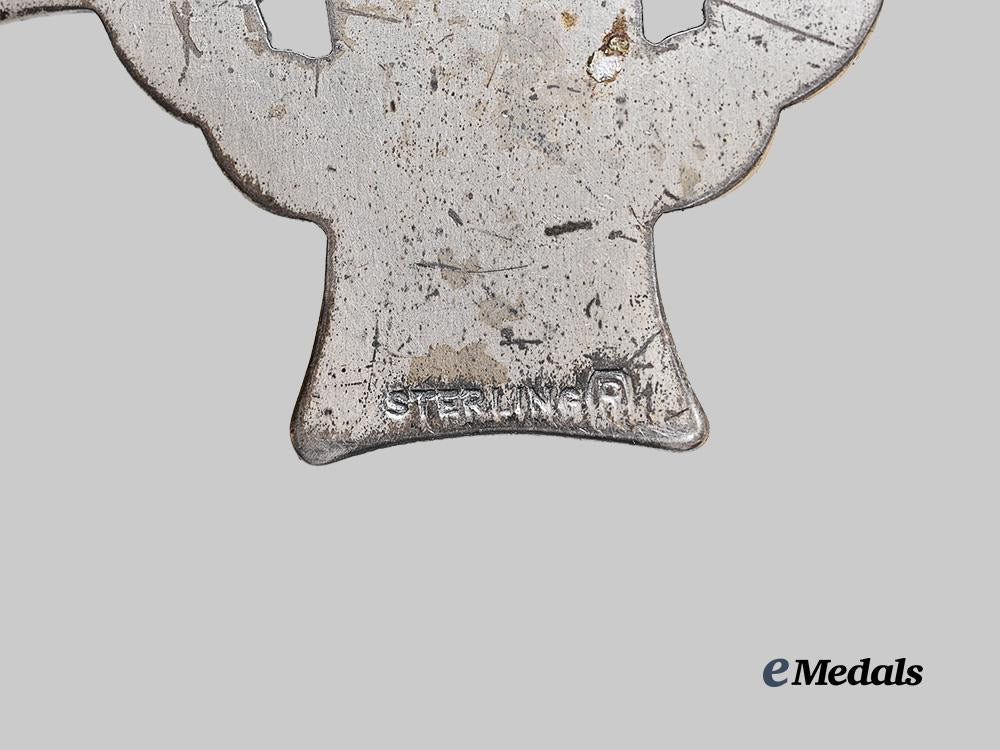 canada,_c_e_f._a_memorial_cross_to_pte._j._bannon,259th_battalion,_died_of_illness1918_e_medals__c7607_6