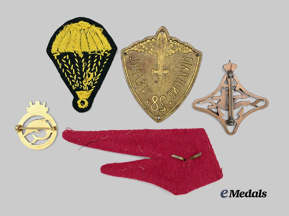 italy,_republic._a_mixed_lot_of_insignia_e_medals__e_u24519_3