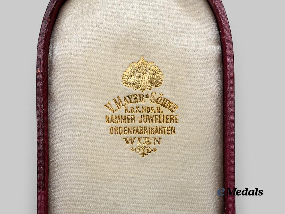 austria,_imperial._a_military_merit_cross,_i_i_i_class_by_scheid,_in_case,_c.1915_e_medals__e_u24533_4