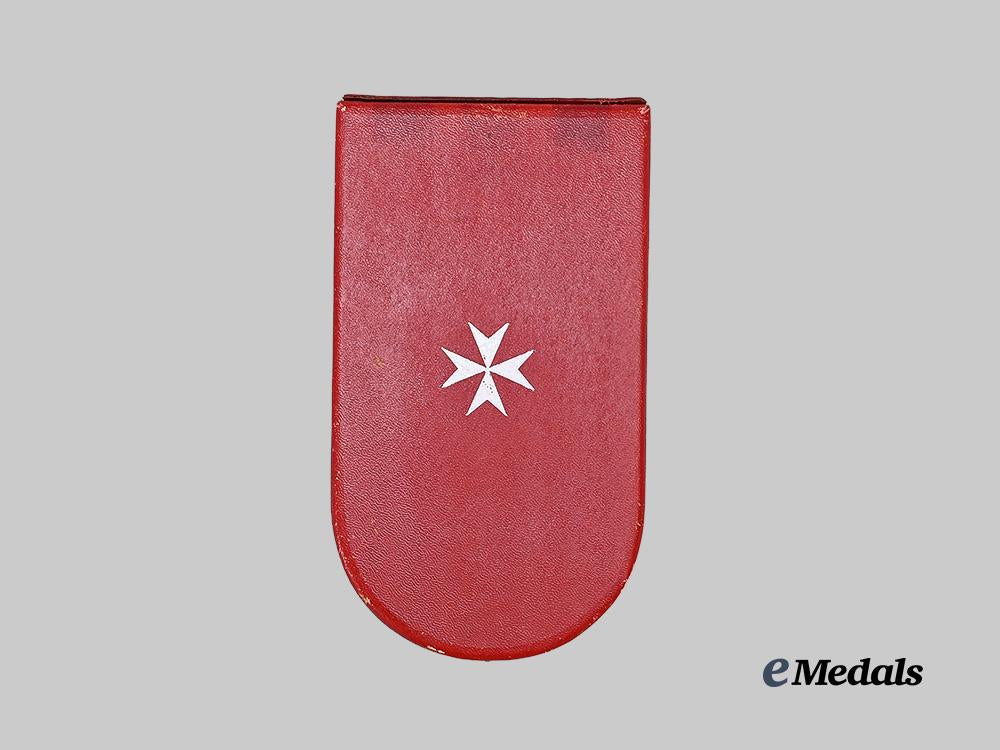 austria,_imperial._an_order_of_malta,_i_class_donat_cross,_in_case_e_medals__e_u24627_2