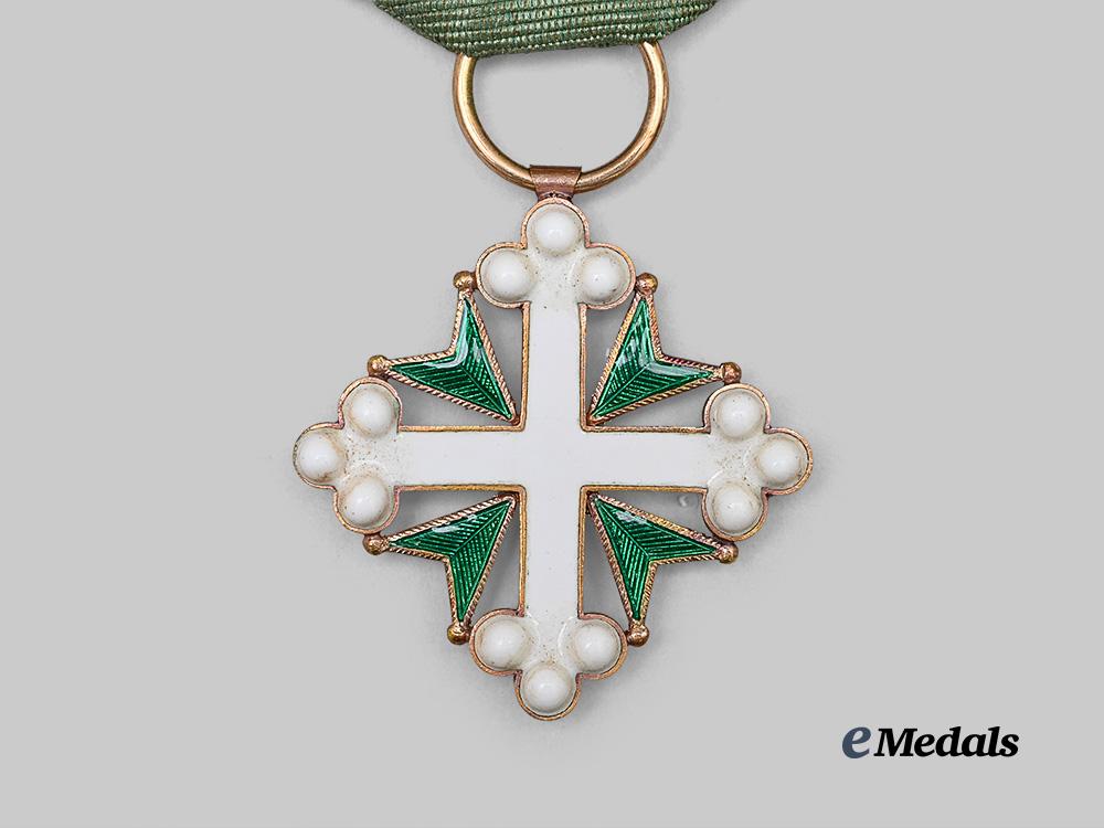 italy,_kingdom._an_order_of_st._maurice&_st._lazarus,_knight_in_gold_by_cravanzola_e_medals__e_u25158_5