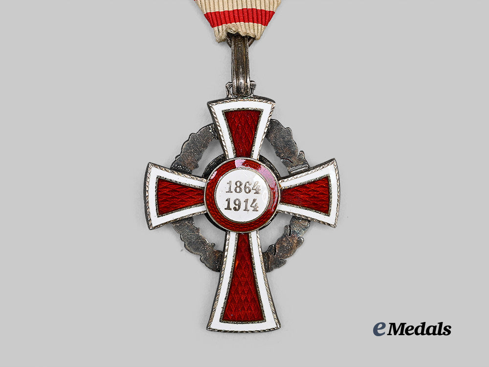 austria,_imperial._an_honour_decoration_of_the_red_cross,_i_i_class_cross_e_medals__e_u25229_5