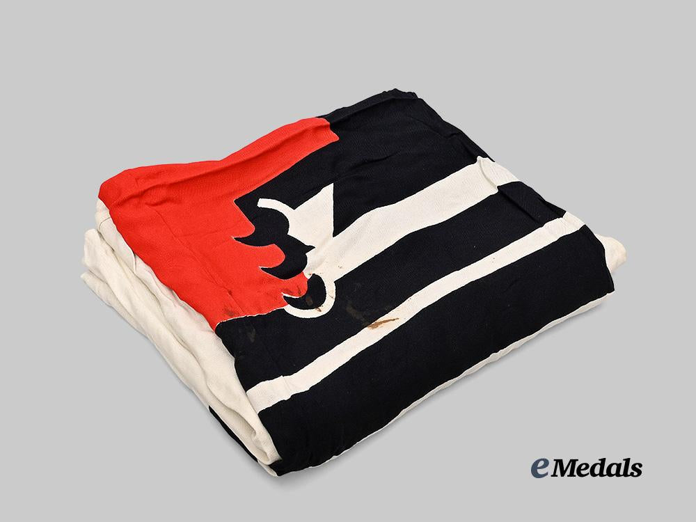 germany,_d_r_k._a_large_flag_e_medals__g59152_5