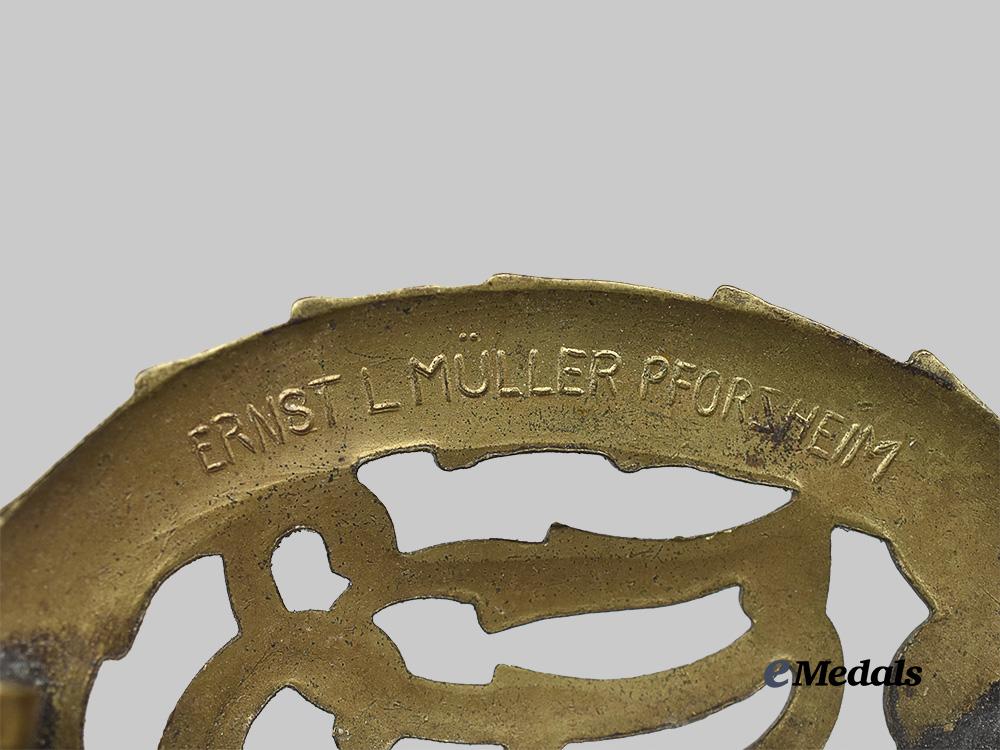 germany,_third_reich._a_mixed_lot_of_badges_and_insignia_e_medals__g61051_4