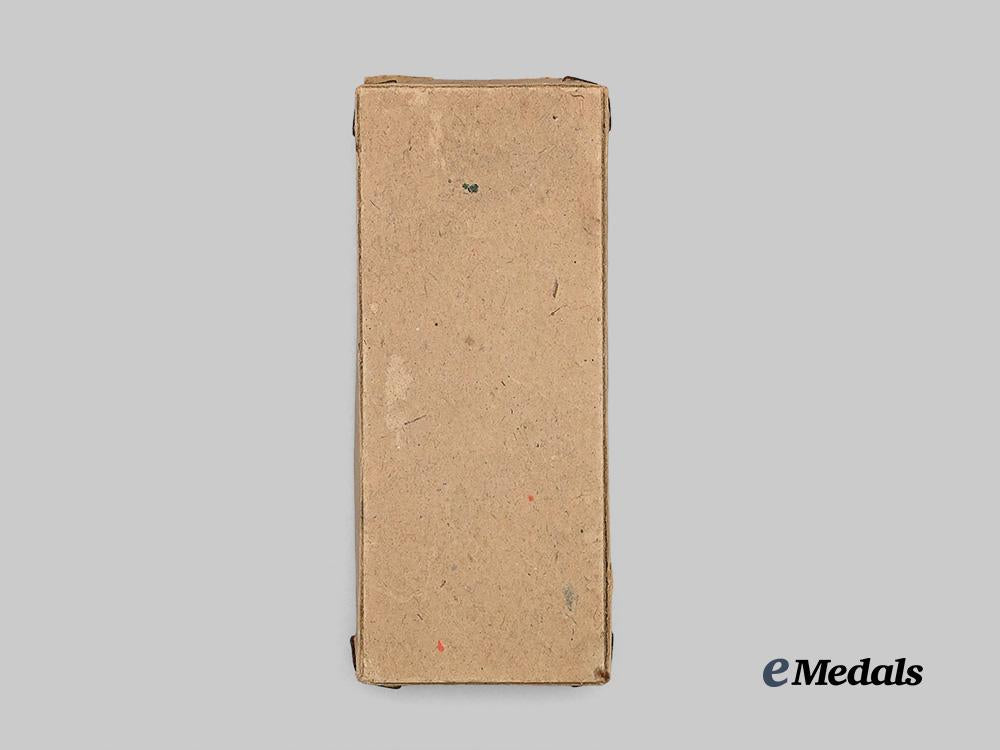 germany,_wehrmacht._a_mint_close_combat_clasp,_bronze_grade_with_case,_by_a._g._m.u._k._e_medals__g61068_2