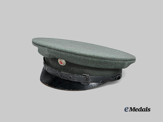 germany,_imperial._a_bavarian_m1917_visor_cap_for_enlisted_ranks_e_medals__g61143_4