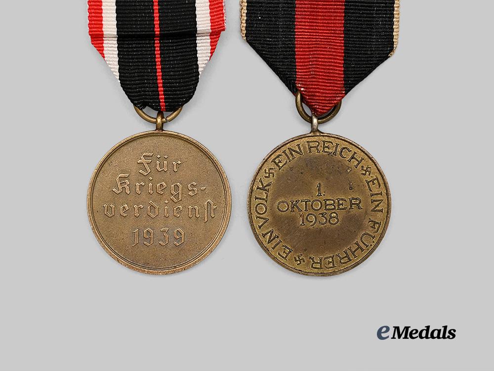 germany,_third_reich._a_mixed_lot_of_awards_for_military_and_civil_service_e_medals__g61178_7