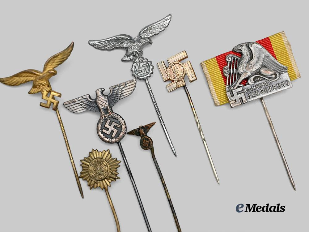 germany,_third_reich._a_mixed_lot_of_stick_pin_awards_and_badges_e_medals__g61368_7