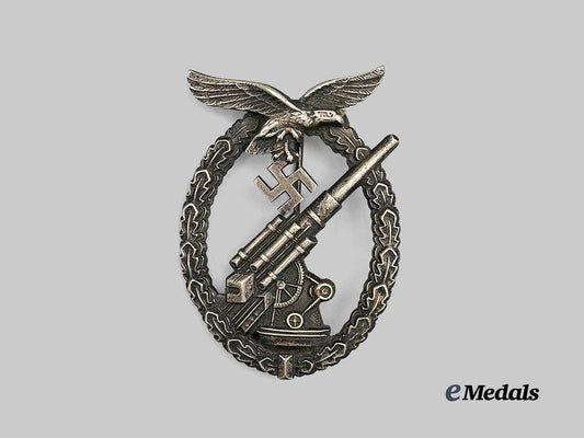 germany,_luftwaffe._a_flak_badge,_early-_war_example,_by_gustav_brehmer_e_medals__g61483_2