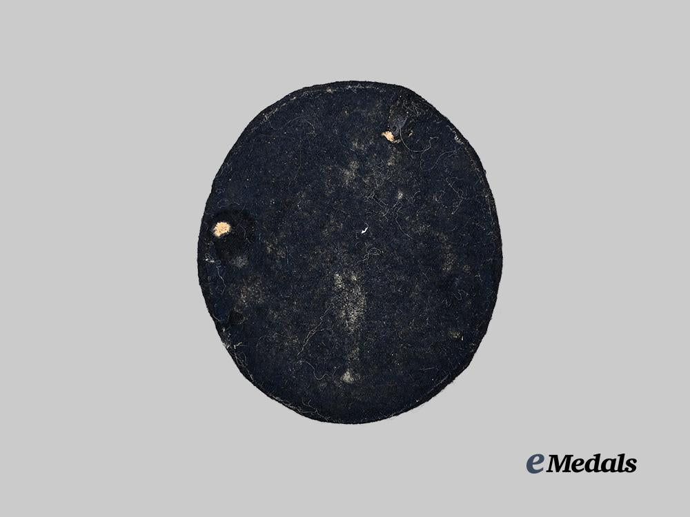 germany,_third_reich._a1937_kyffhäuserbund_marksmanship_competition_victor’s_shield_e_medals__g61586_3
