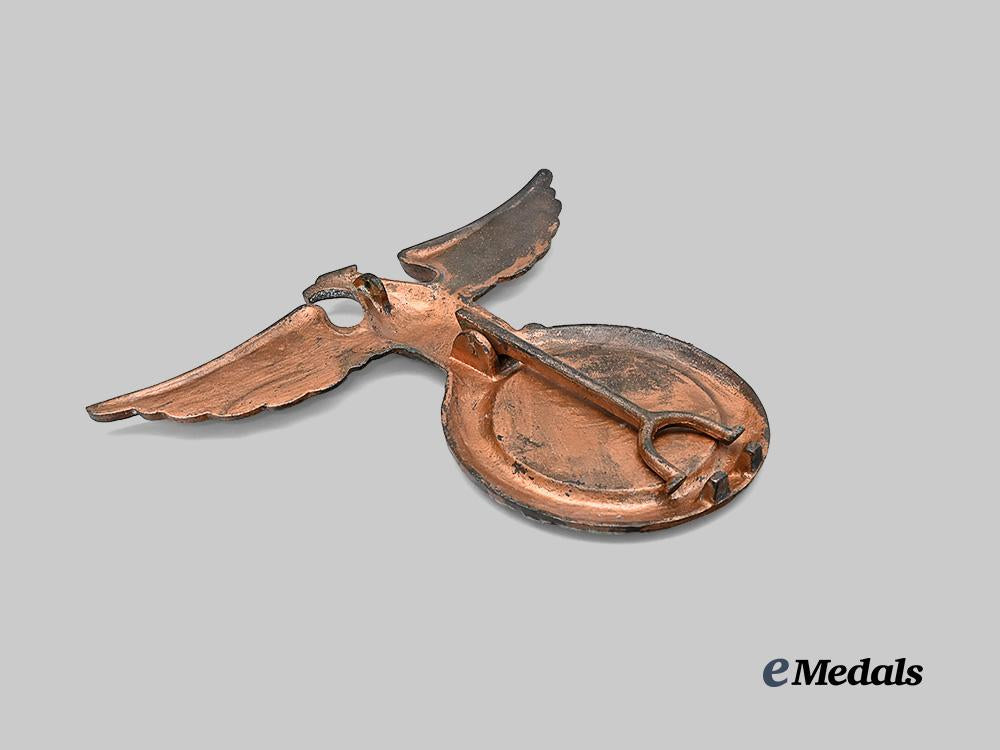 germany,_third_reich._a_patriotic_desk_eagle_e_medals__g61688_5