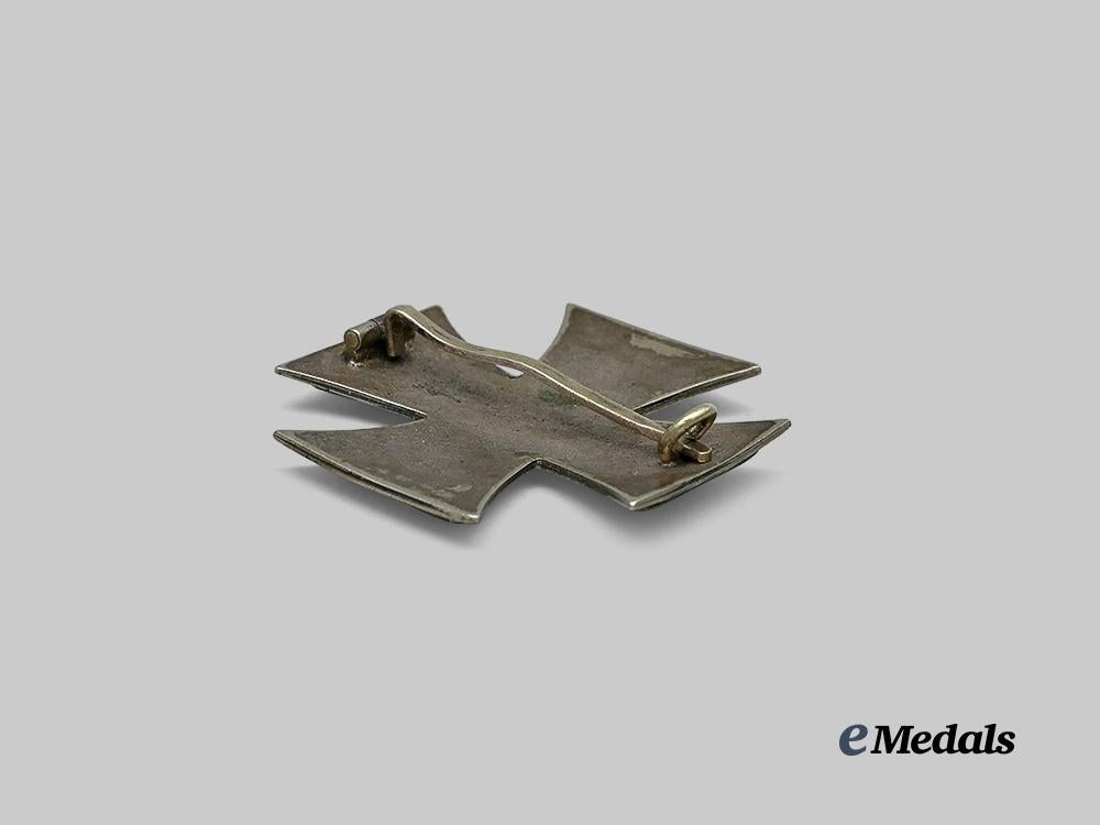 germany,_imperial._a1914_iron_cross_i_class,_privately-_purchased_example_e_medals__g61885_4