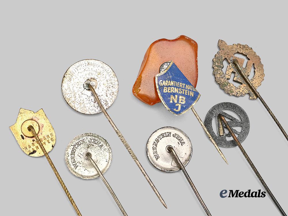 germany,_third_reich._a_mixed_lot_of_stick_pins_e_medals__g61965_5