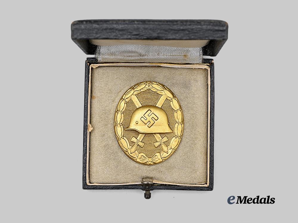 germany,_wehrmacht._a_gold_grade_wound_badge,_wide_pin_variant_with_case,_by_the_vienna_mint_e_medals__g62033_4