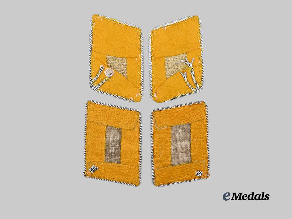 germany,_luftwaffe._a_lot_of_officer-_grade_flight_personnel/_fallschirmjäger_collar_tabs_e_medals__g62472_3