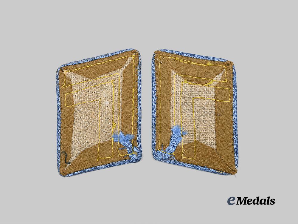 germany,_n_s_d_a_p._a_set_of_orts-_level_hauptstellenleiter_collar_tabs_e_medals__g62491_3