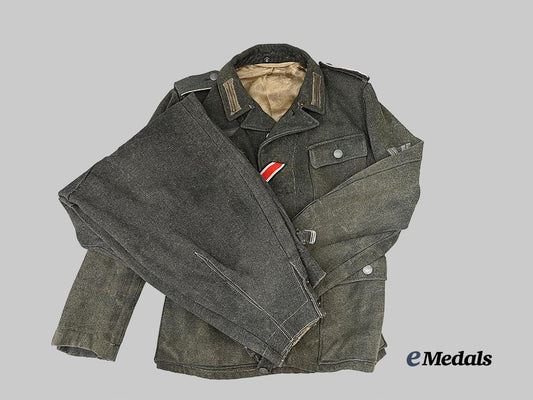 germany,_heer._an_infantry_m43_uniform_for_an_obergefreiter_e_medals__g62941_16