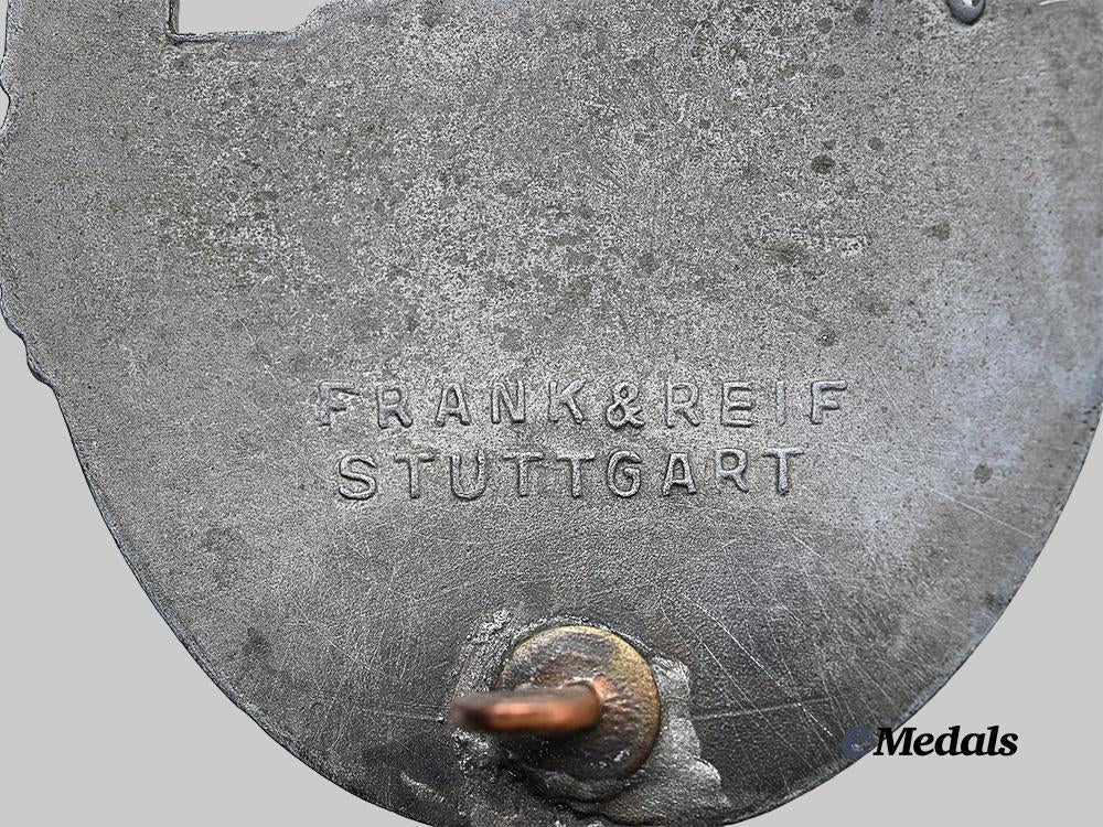 germany,_wehrmacht._a_panzer_assault_badge,_bronze_grade,_refurbished_example_by_frank&_reif_e_medals__g63305_5