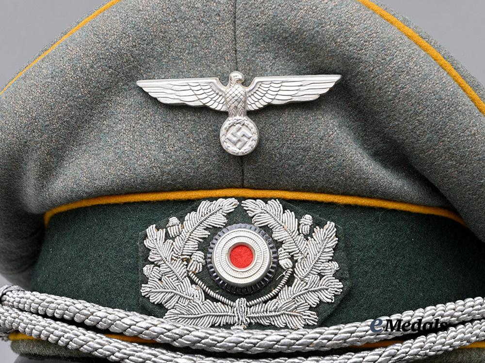 germany,_heer._a_cavalry/_armoured_reconnaissance_officer’s_visor_cap,_by_clemens_wagner_e_medals__g63321_12