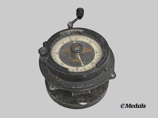 germany,_luftwaffe._a_radio_direction_finder,_by_patin_of_berlin,_c.1940_e_medals__g63351_3