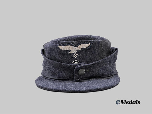 germany,_luftwaffe._an_m43_field_cap_for_enlisted_ranks_e_medals__g63409_2