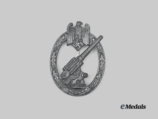 germany,_heer._a_rare_flak_badge,_semi-_hollow_variant,_by_förster&_barth_e_medals__g63540_2