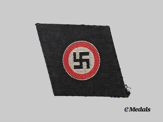 germany,_n_s_d_a_p._a_staff_leader_sleeve_insignia_e_medals__g63717_2
