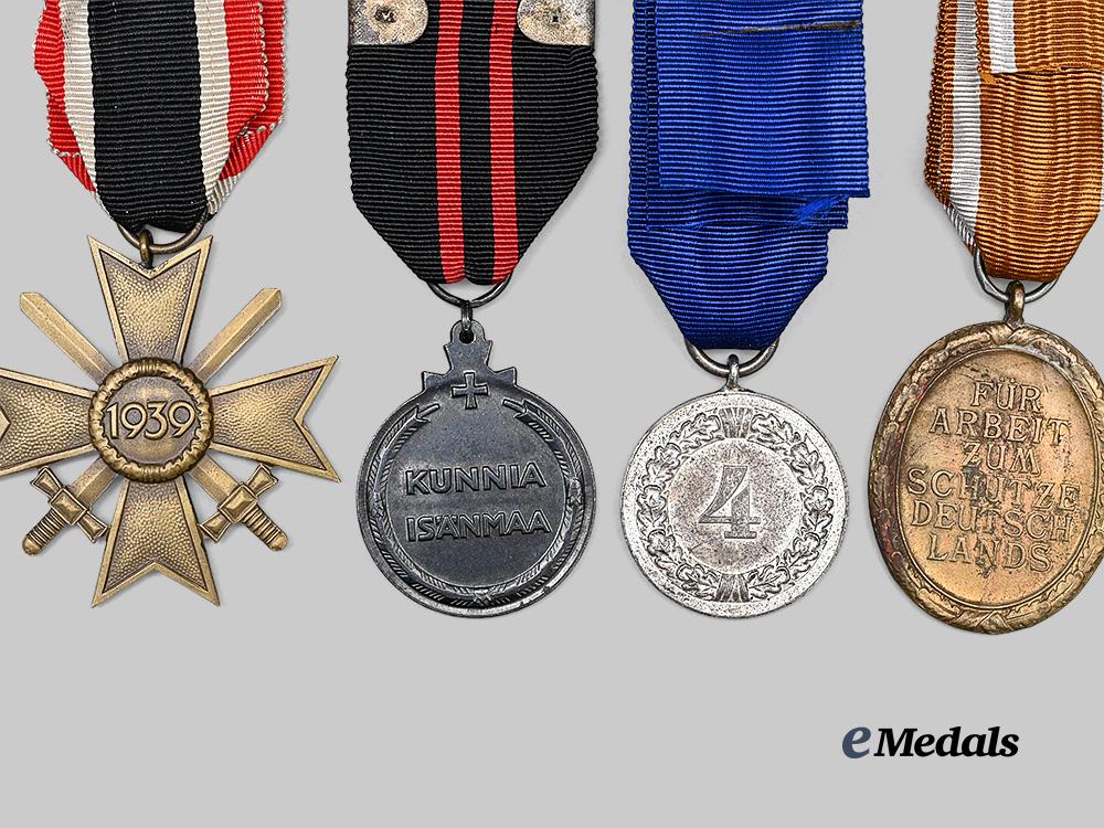 germany,_third_reich._a_mixed_lot_of_awards_for_military_service_e_medals__g63780_6