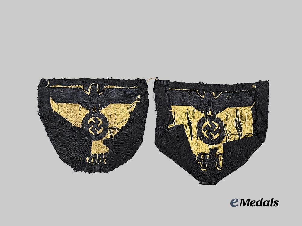 germany,_third_reich._a_pair_of_traffic_control_sleeve_insignia_for_occupied_france_and_ukraine_e_medals__g63801_3