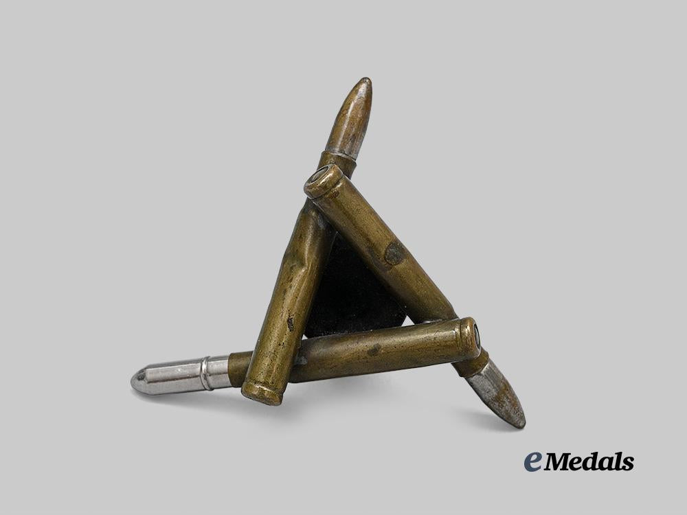 germany,_imperial._a_first_world_war_patriotic_trench_art_bullet_pen_and_pencil_set_e_medals__g63821_6