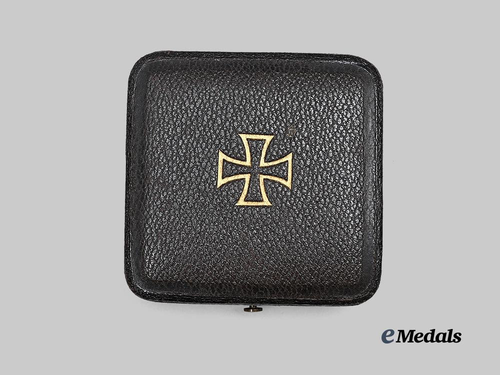germany,_imperial._a1914_iron_cross_i_class,_with_case,_by_johann_wagner&_sohn_e_medals__g63837_2