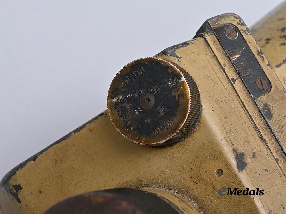 germany,_luftwaffe._a_set_of_flak_binoculars,_by_josef_schneider&_co._e_medals__g64028_9