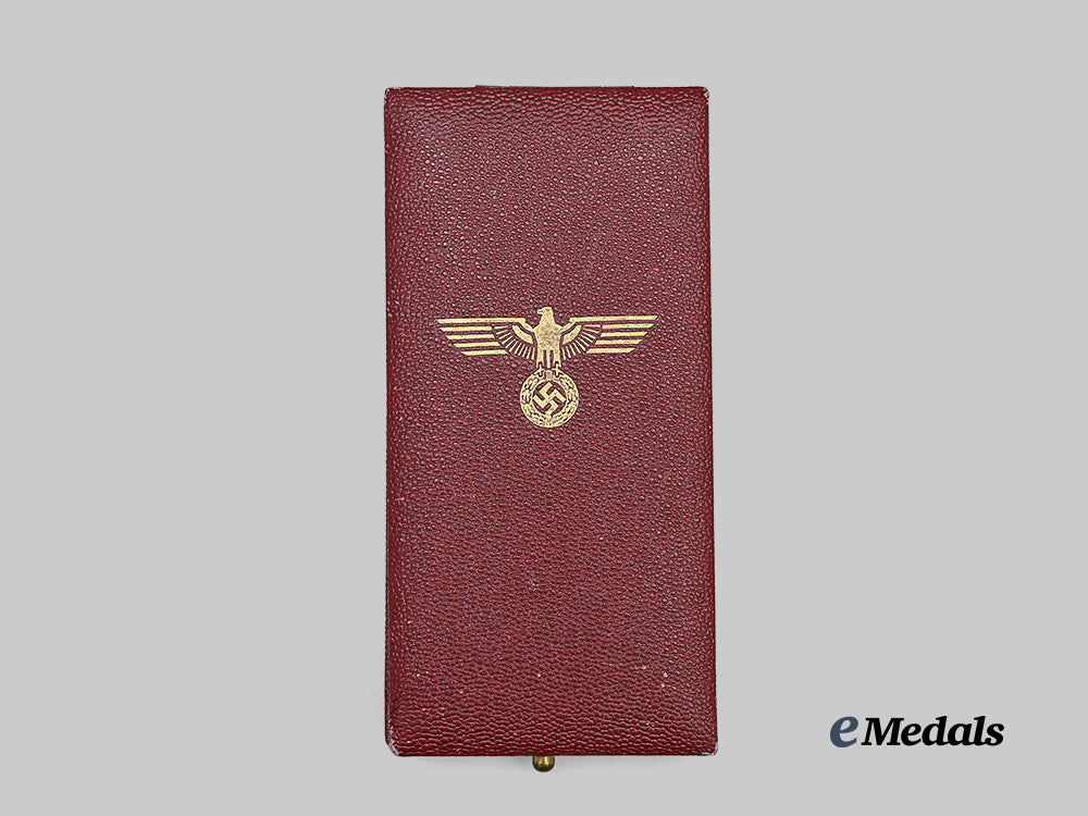 germany,_third_reich._a_sudetenland_medal,_with_case_e_medals__g64077_2