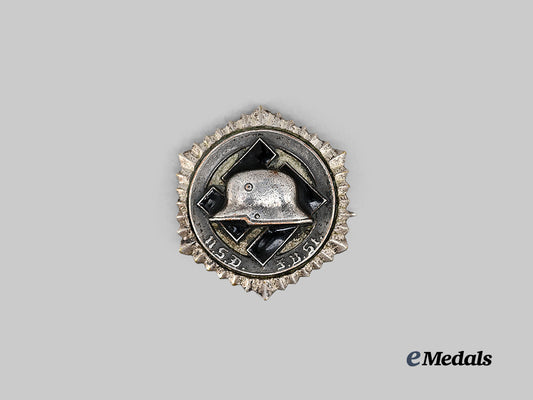 germany,_der_stahlhelm._a_rare_n_s_d_f_b_st_leader’s_cross_strap_badge_e_medals__g64108_2