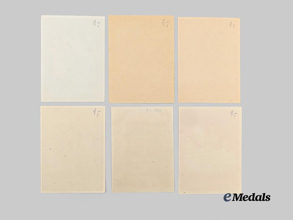 germany._a_set_winterhilfswerk(_whw)_handouts,1938-1939_e_medals__g7069_4