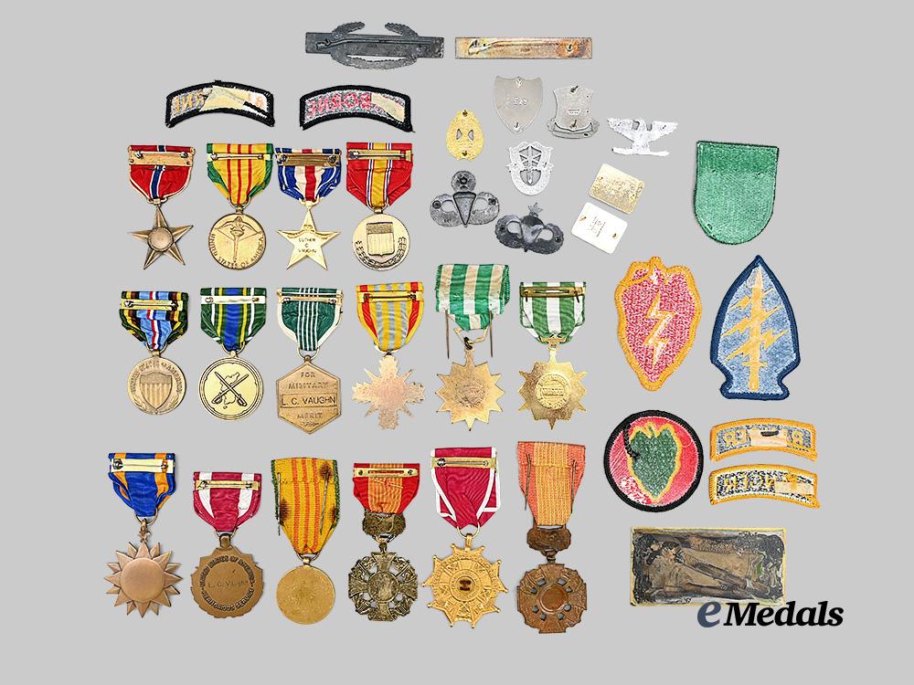 united_states._a_silver_star,_meritorious_service_and_legion_of_merit_vietnam_group_to_major_vaughn,25th_division_e_medals__m0041-344_13