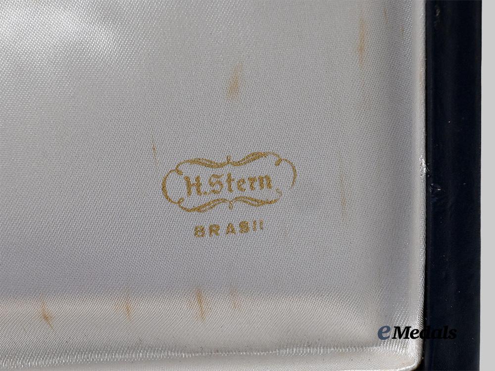 brazil,_republic._an_order_of_rio_branco,_grand_cross,_by_h._stern_e_medals__m0379-35_4