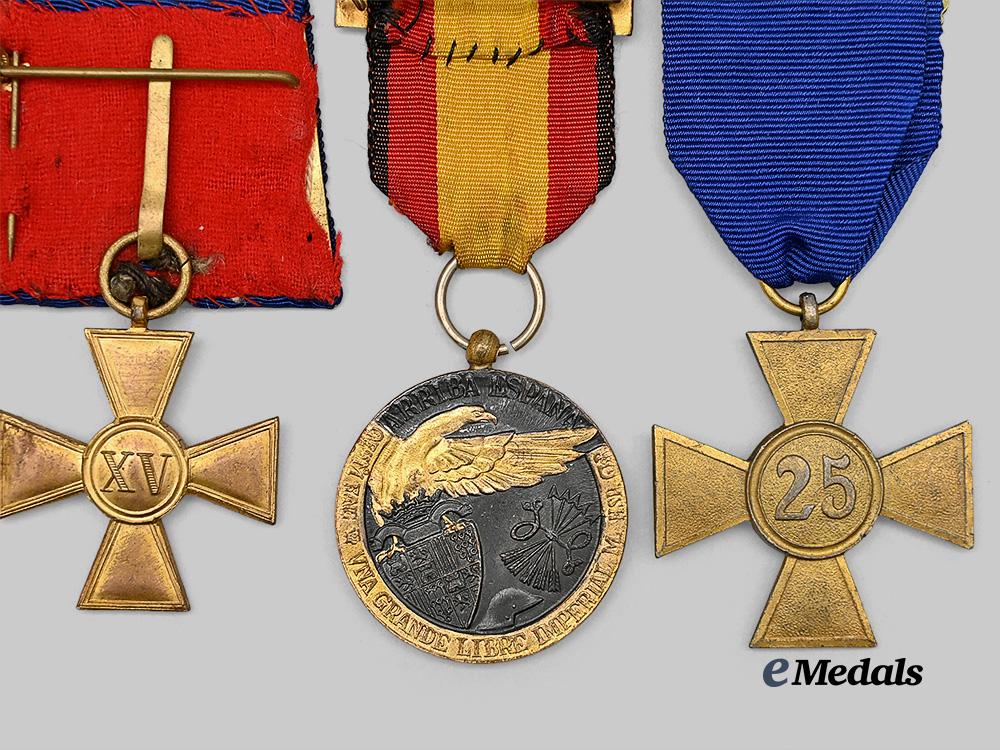 germany,_wehrmacht._a_mixed_lot_of_service_awards_e_medals__m0432-193_5