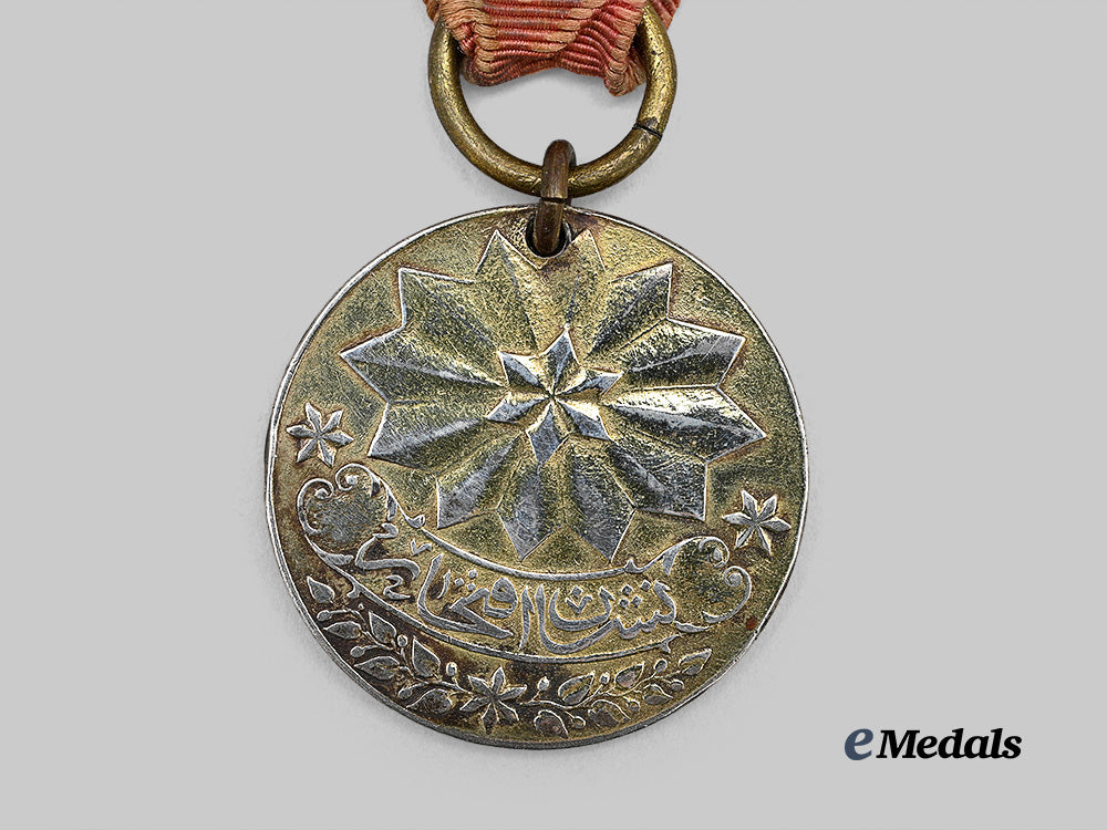 turkey,_ottoman_empire._an_order_of_glory_medal,_danube_campaign_e_medals__m0625-188_5