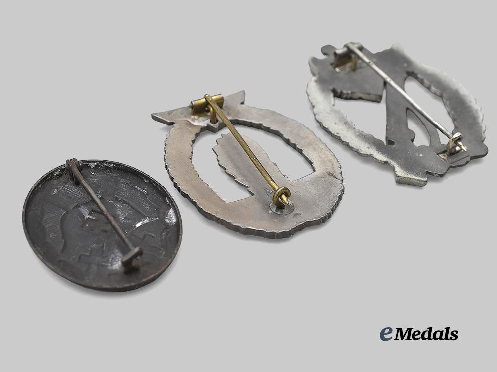 germany,_wehrmacht._a_mixed_lot_of_badges_for_combatants_e_medals__m0706-21_4