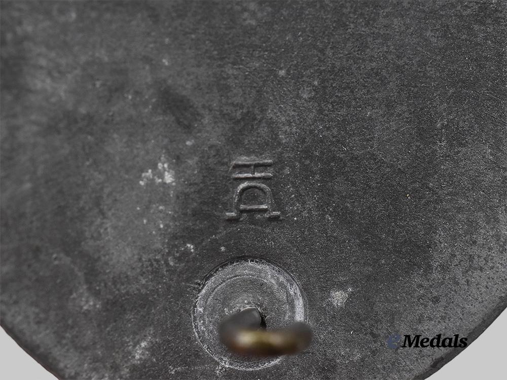 germany,_wehrmacht._a_panzer_assault_badge,_silver_grade,_by_hermann_aurich_e_medals__m0706-5_5