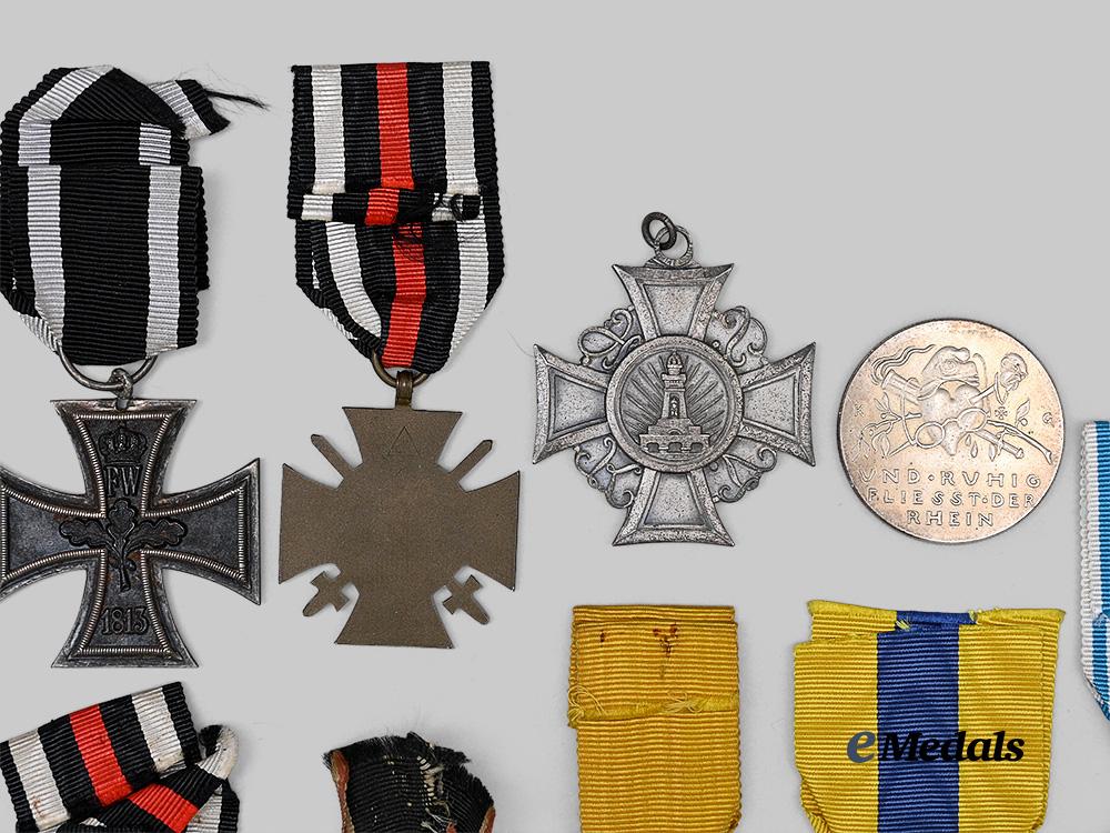 germany,_imperial._lot_of_awards_for_first_world_war_and_civil_service_e_medals__m0717-6_10