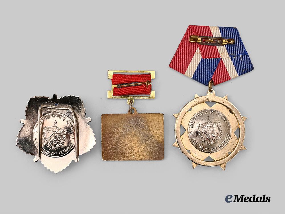 cuba,_republic._a_group_of_three_orders_of_the_republic_e_medals__w8445_4